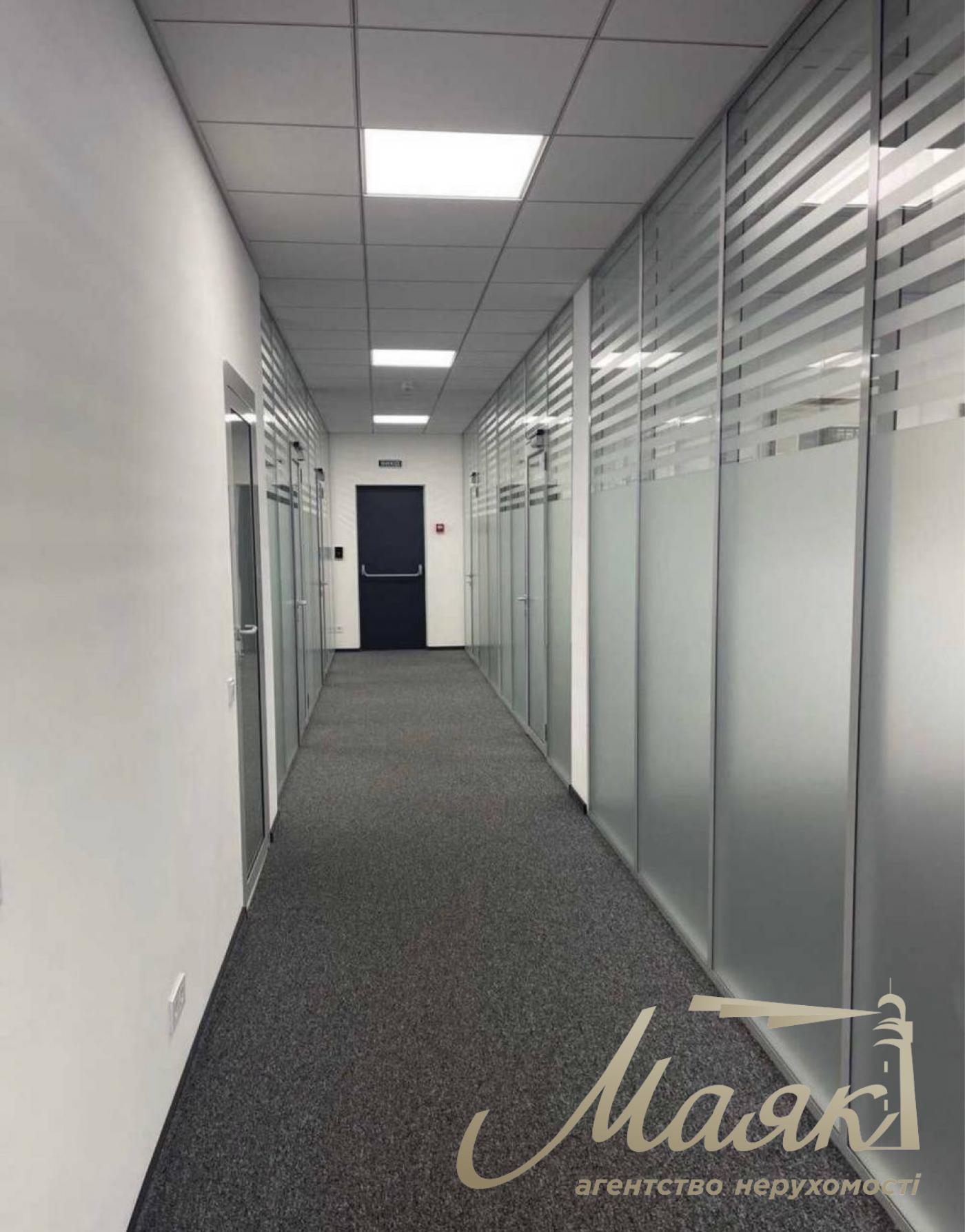 Office rent 280 m2, Boychuk St. 44a, Goloseevsky