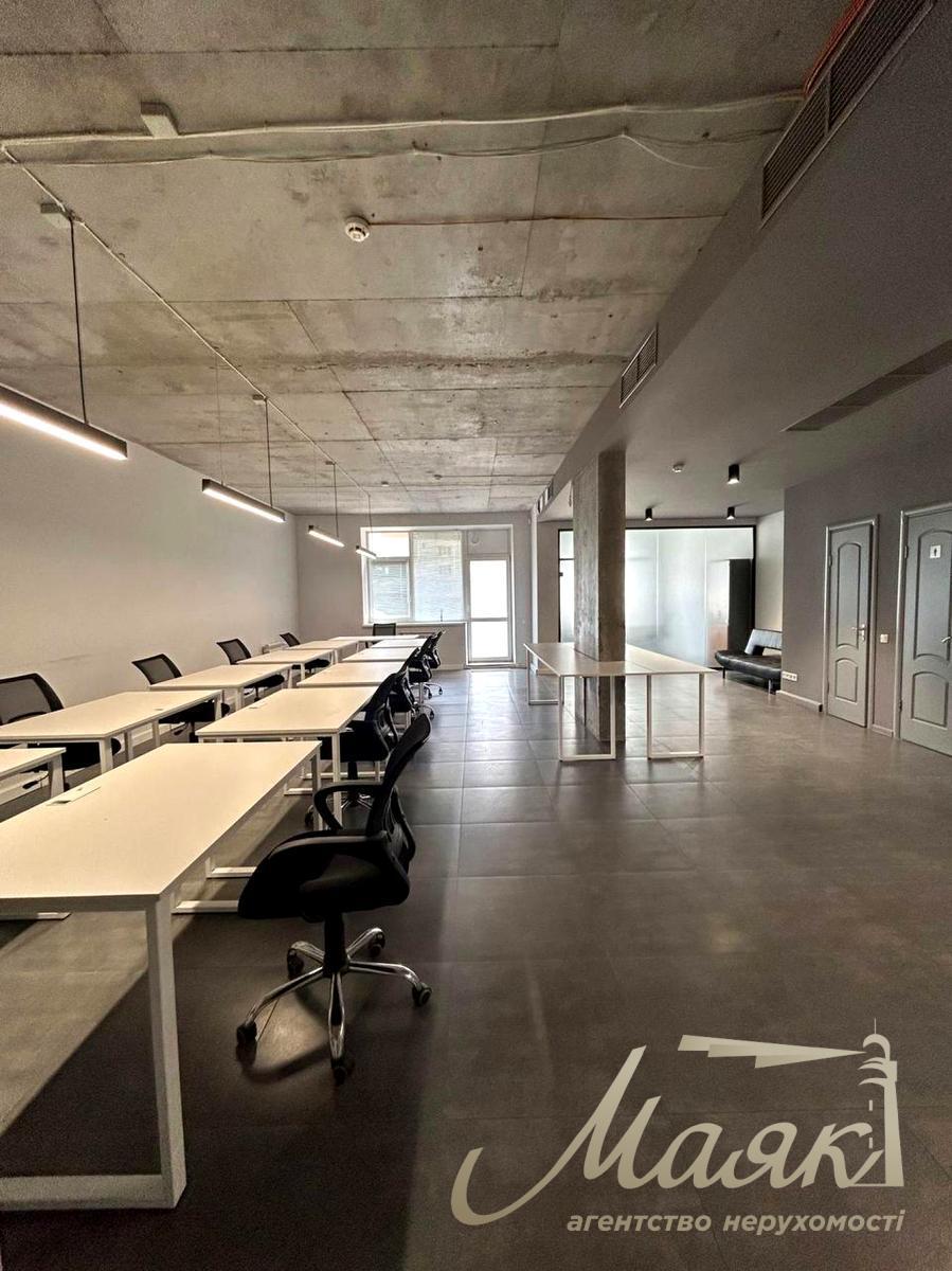 Office for rent with furniture 155m2, Lesya Ukrainka Blvd. 7b, Pechersk