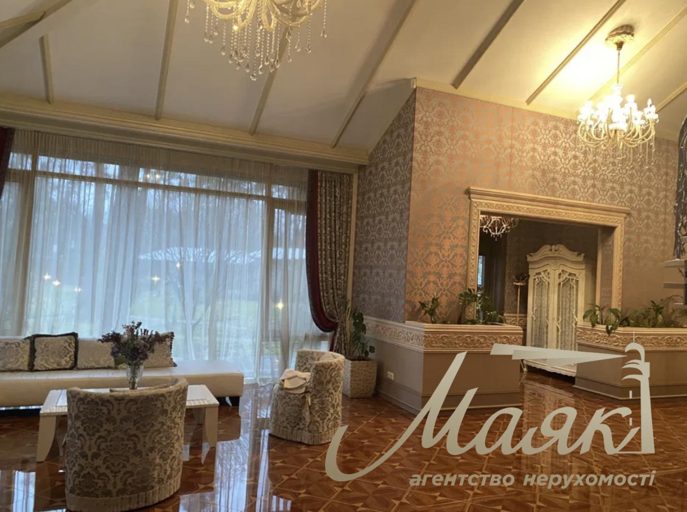 Rent a house 265m2 s.Plyuty/Koncha zaspa/Kozin forest on the territory