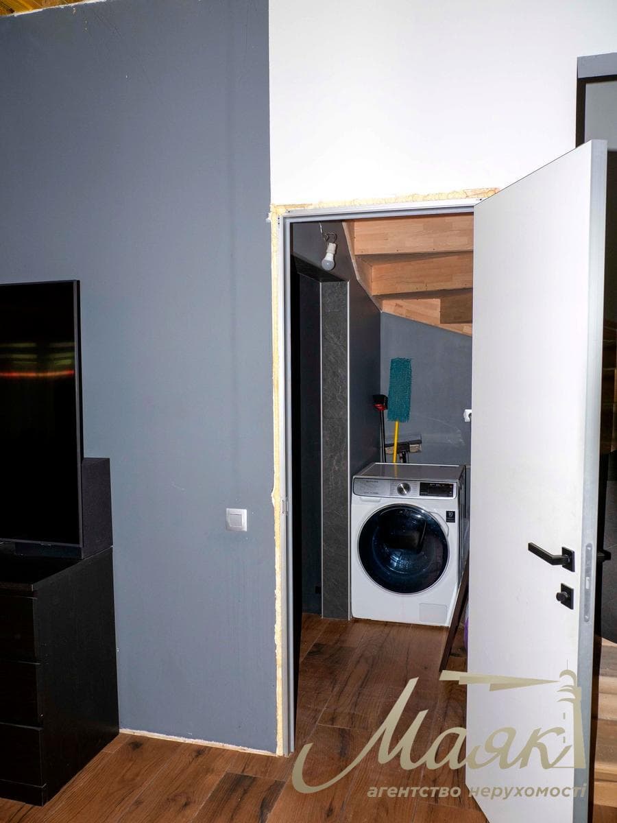 For sale duplex 114m2 in LCD Mallorn, Kryukovshchyna village, Yaroslavskaya street, 5B, Kyiv-Svyatoshinsky district.