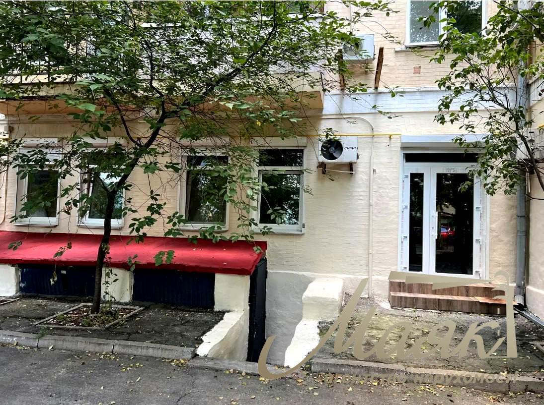 Rent commercial premises str. Reznitskaya, Pecherskiy r-n