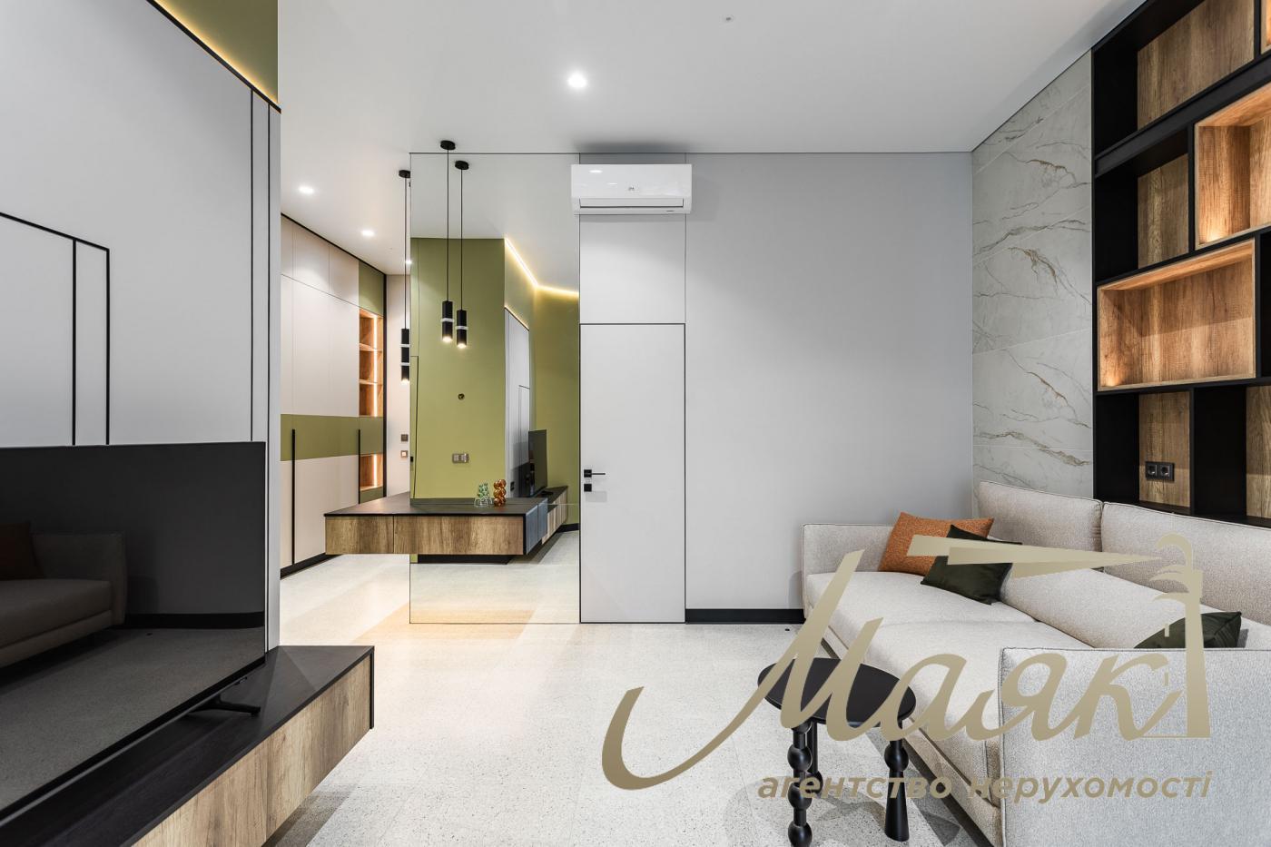 Продажа видовой 1-комнатной квартиры 65 м2 в клубном доме Hidden, ул. Садово-Ботаничная, Печерский р-н