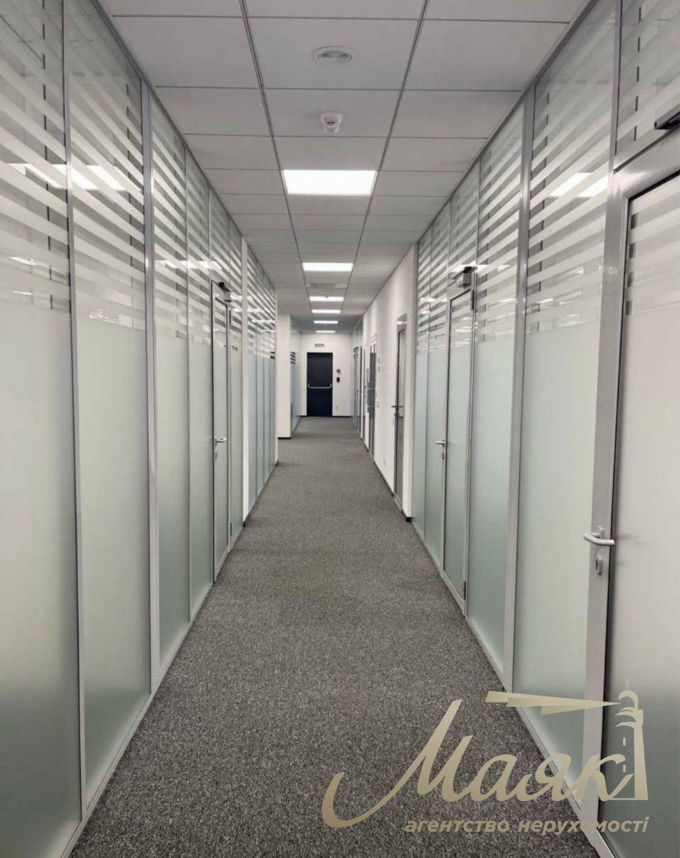 Office rent 280 m2, Boychuk St. 44a, Goloseevsky
