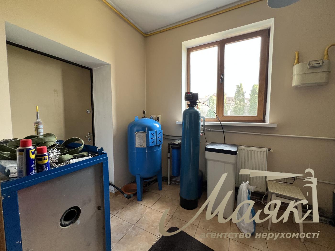 Оренда 3-х поверхового будинку 460м2, Петропалівська Борщагівка