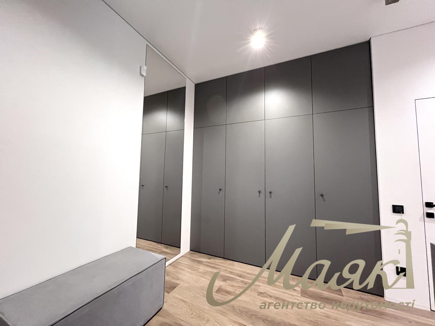 Rent 2-storey house 157m2, Goloseevsky district