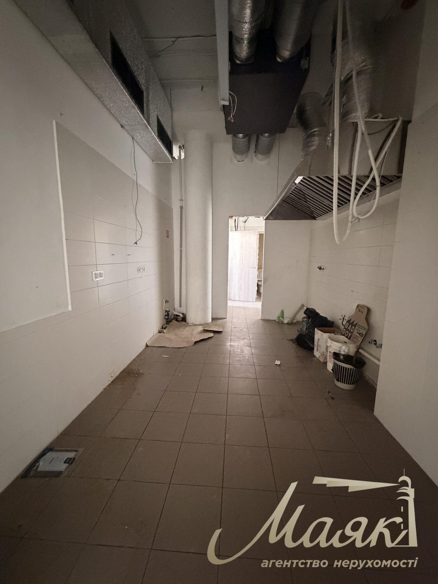 Оренда фасадного приміщення 105м2, ЖК Новопечерські Липки