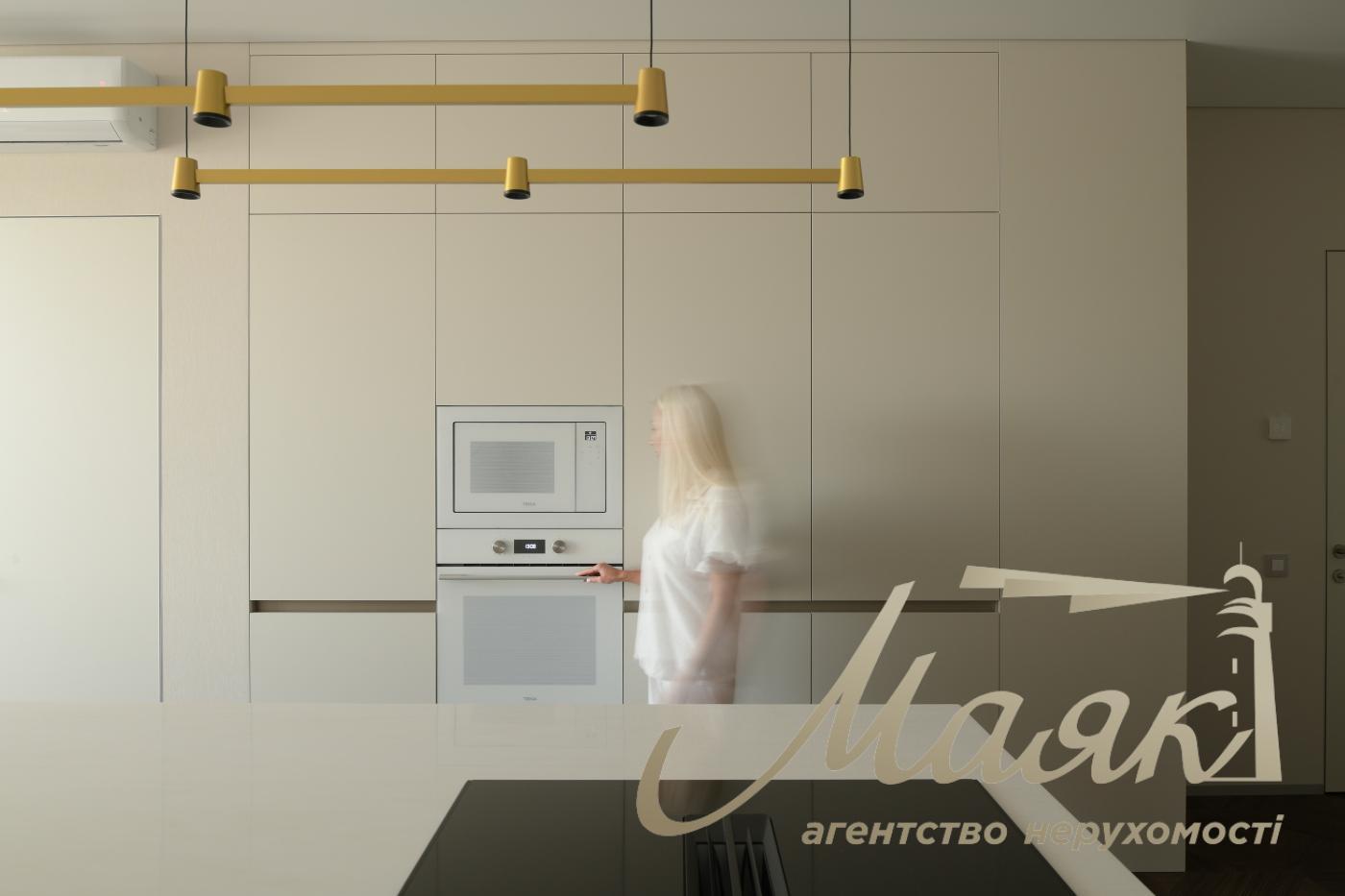 Продаж 2-х кімнатної квартири в ЖК Новопечерська Вежа