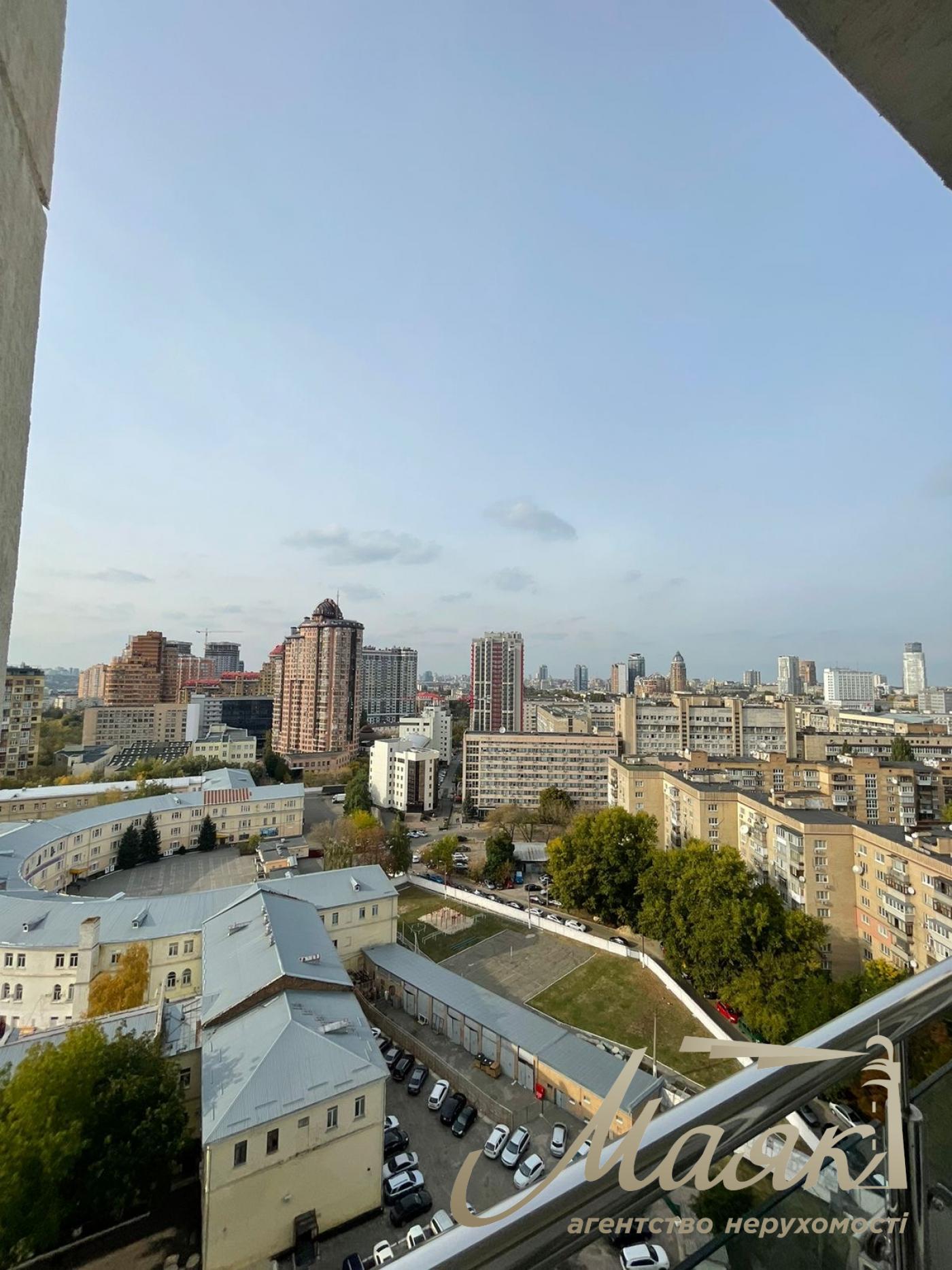 Rent of 4-room apartment in residential complex Panorama on Pechersk, Shchorsa st. 44A