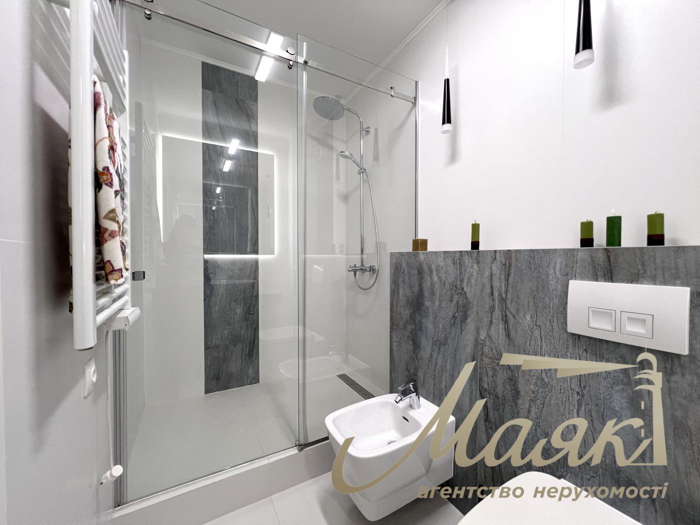 Продаж 2-х рівневої квартири 171м2, Шевченківський район