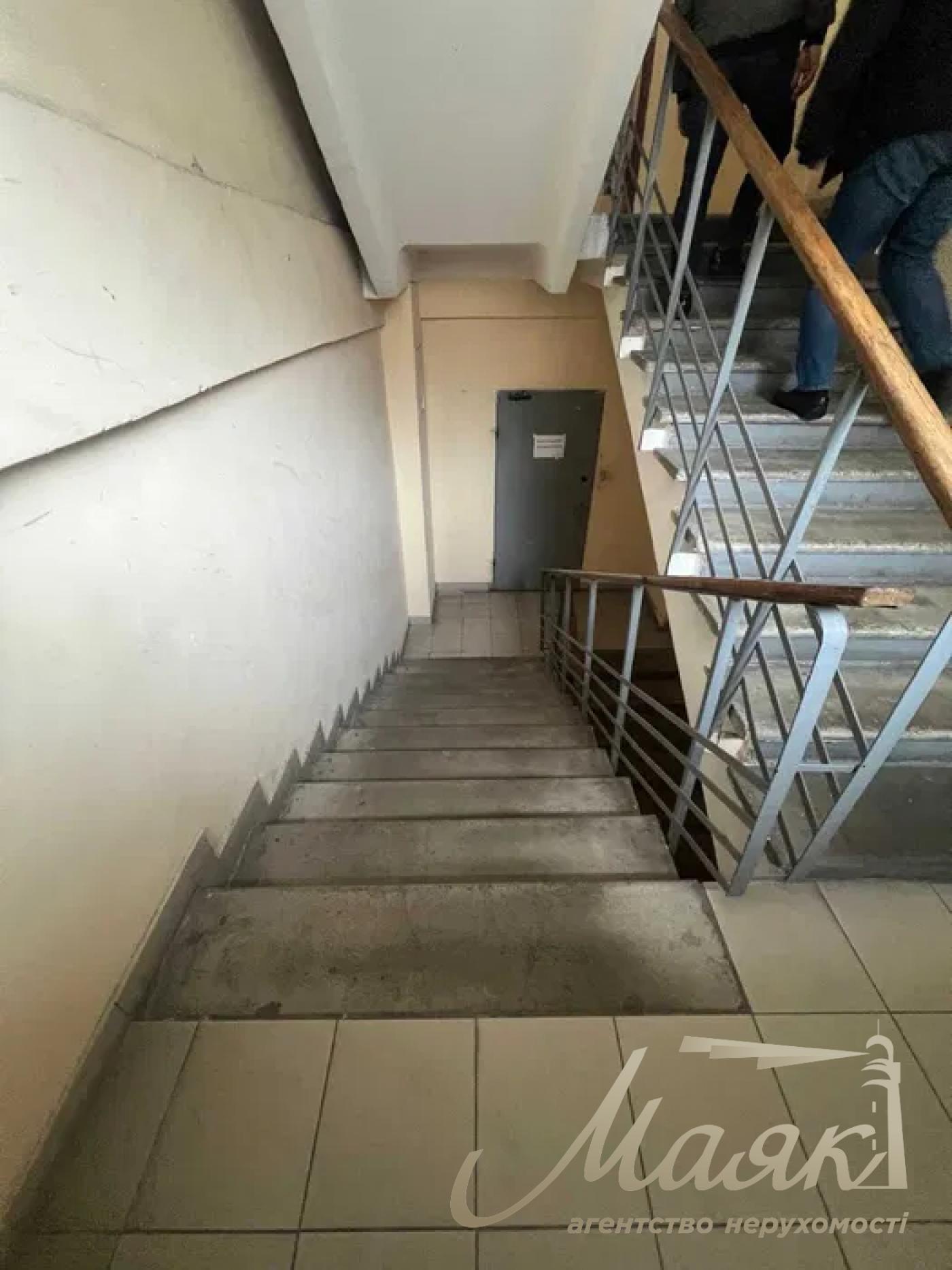 Оренда ОСЗ 5500м2 по вул.Міхнвоського 38, Звіринецька.