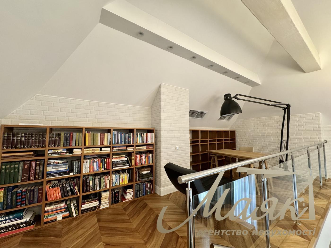 Sale of a house with access to the Dnieper, Damba, Koncha-Zaspa, Kozin