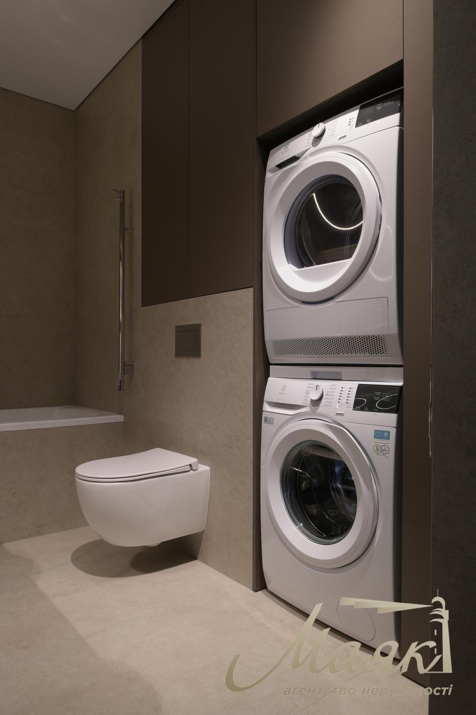 Продаж 2-х кімнатної квартири в ЖК Новопечерська Вежа