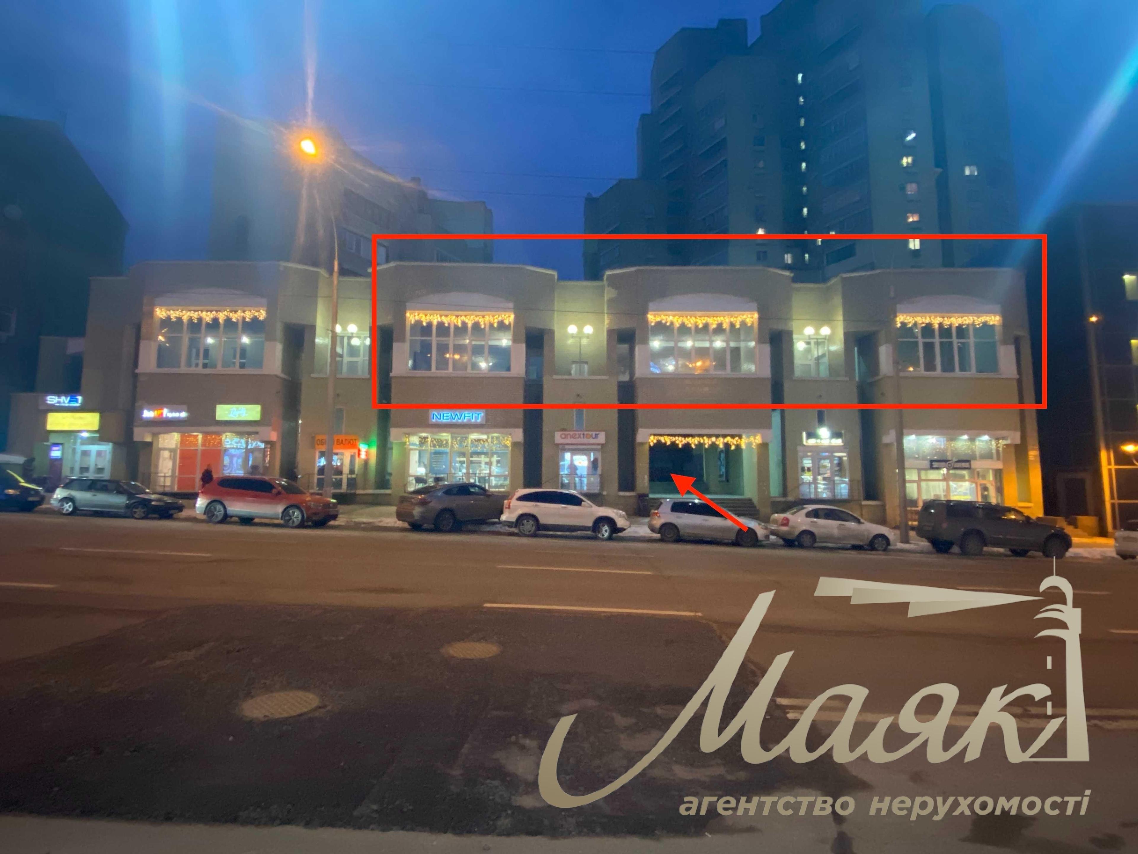 Commercial premises for rent 330 m² - Antonovicha street, 125-V (2nd floor)