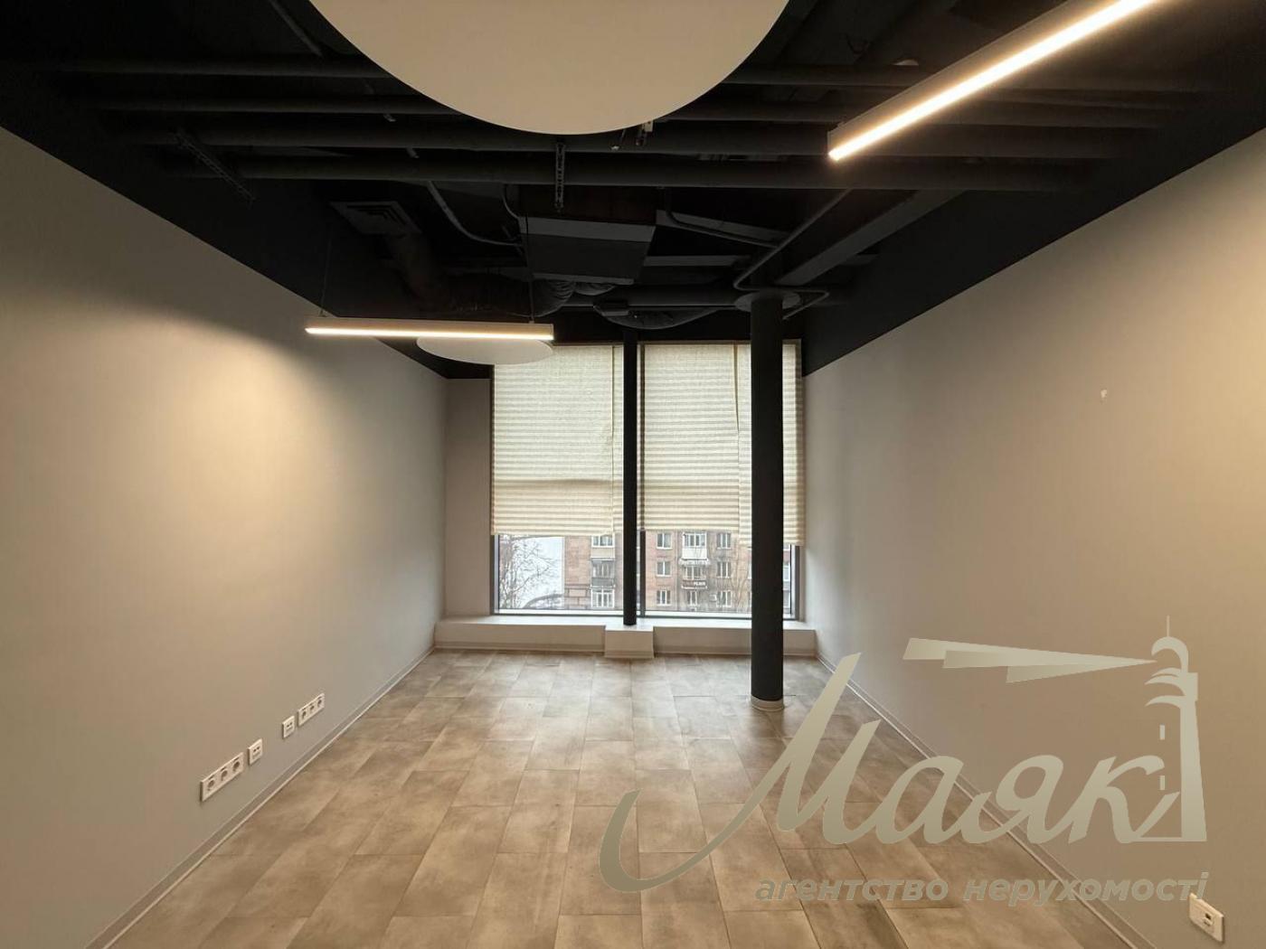 Оренда офісу 2718м2 БЦ Parus вул. Мечникова 2 Печерський район м. Палац Спорту