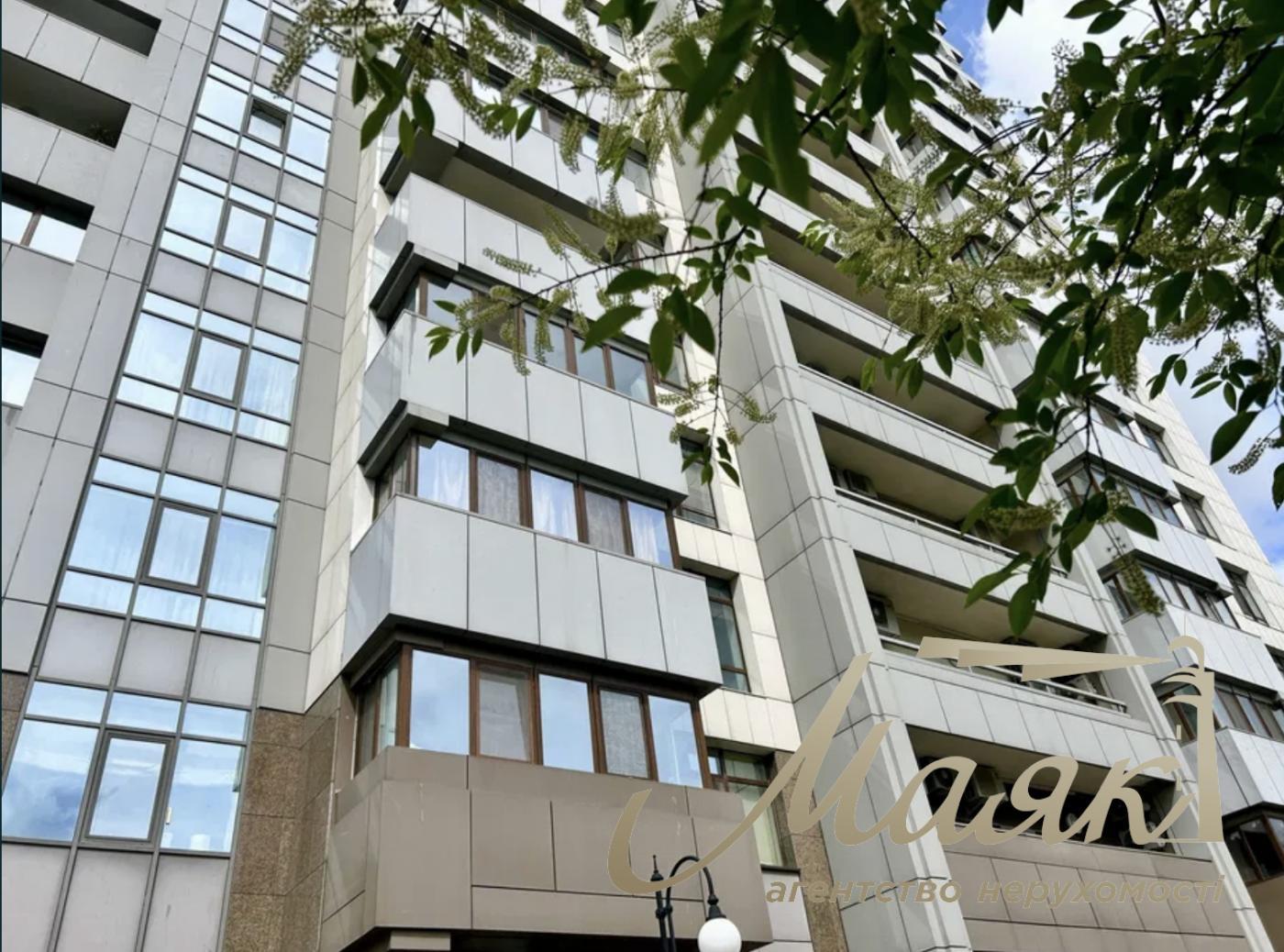 For sale 1k apartment 52m2 in LCD Novopecherskie Lipki, Dragomirova/Verkhoglyada 3, Pecherskiy district.