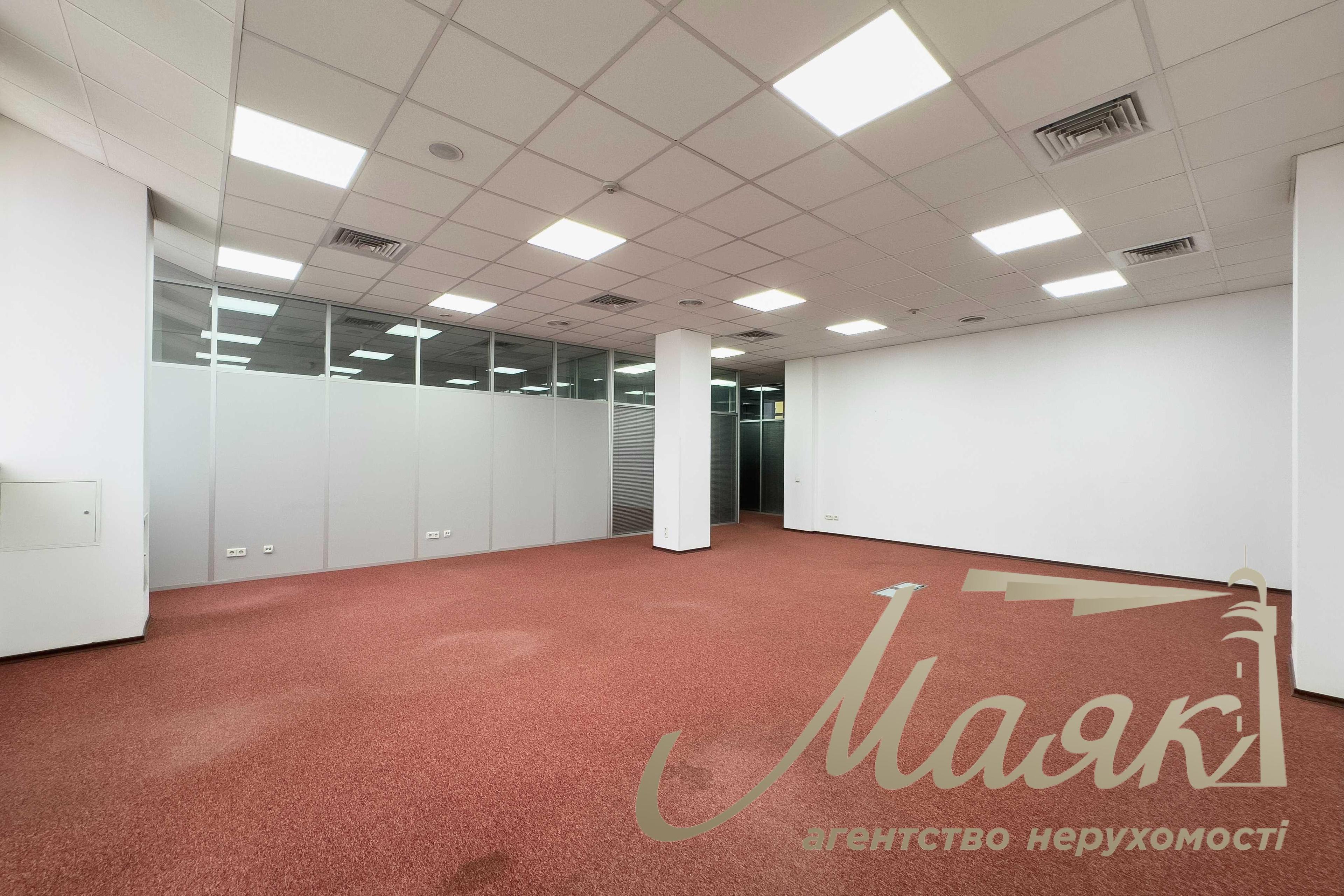 Office for rent in BC Satelit, Svyatoshyn, 1324 m2