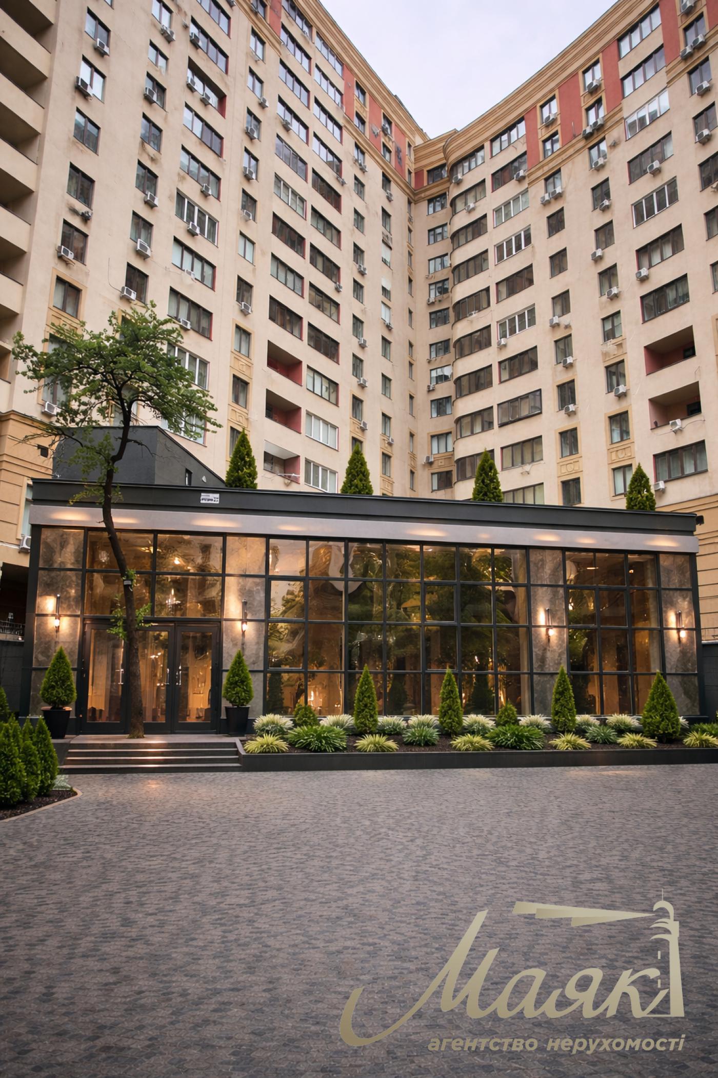 Продажа помещения, здание, 280м2 ул. Златоустовская / ул. Черновола