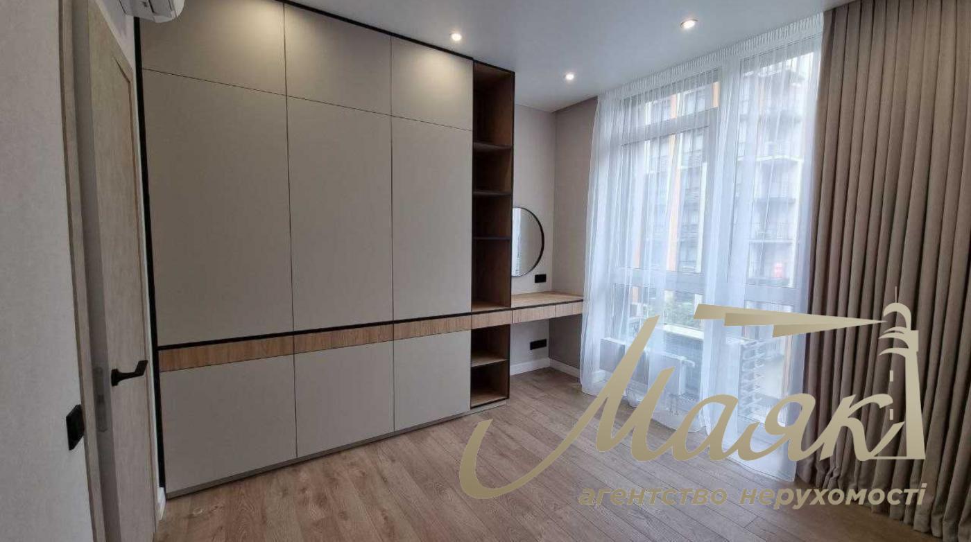 Оренда ЖК Французький квартал-2 Джона Маккейна 1а + ПАРКІНГ