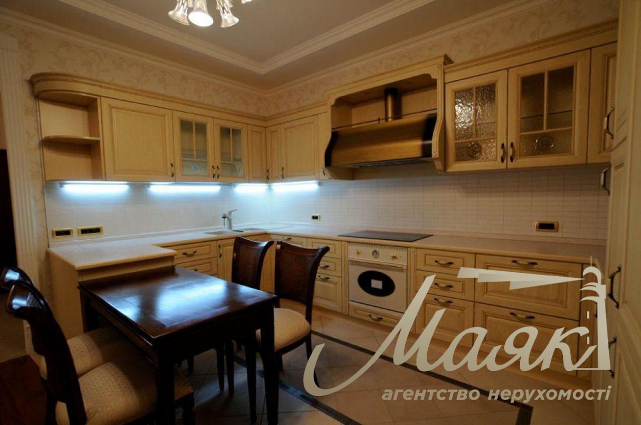 Продажа 3-к квартира ул. Антоновича, Центр, г. Киев