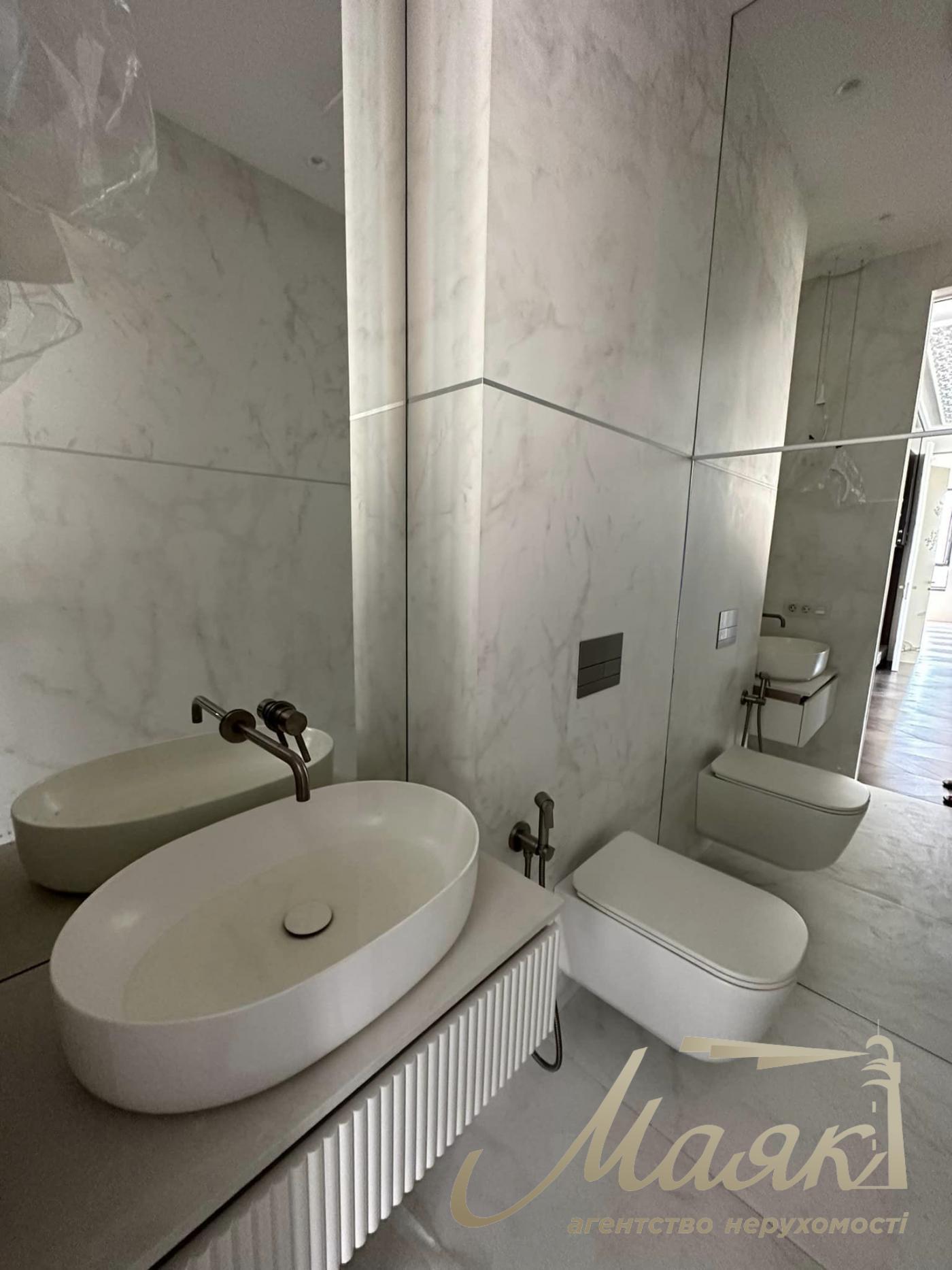 Sale of apartment in residential complex Tetris Hall, Fedorova st., Pechersk, Kyiv