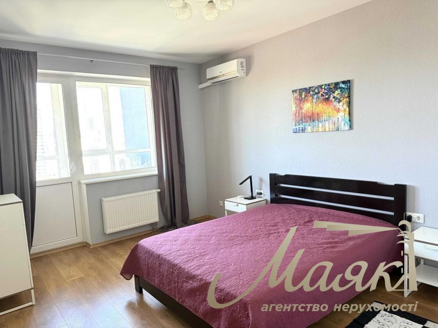For Rent / Apartment / Malevich Street, Downtown, Kyiv