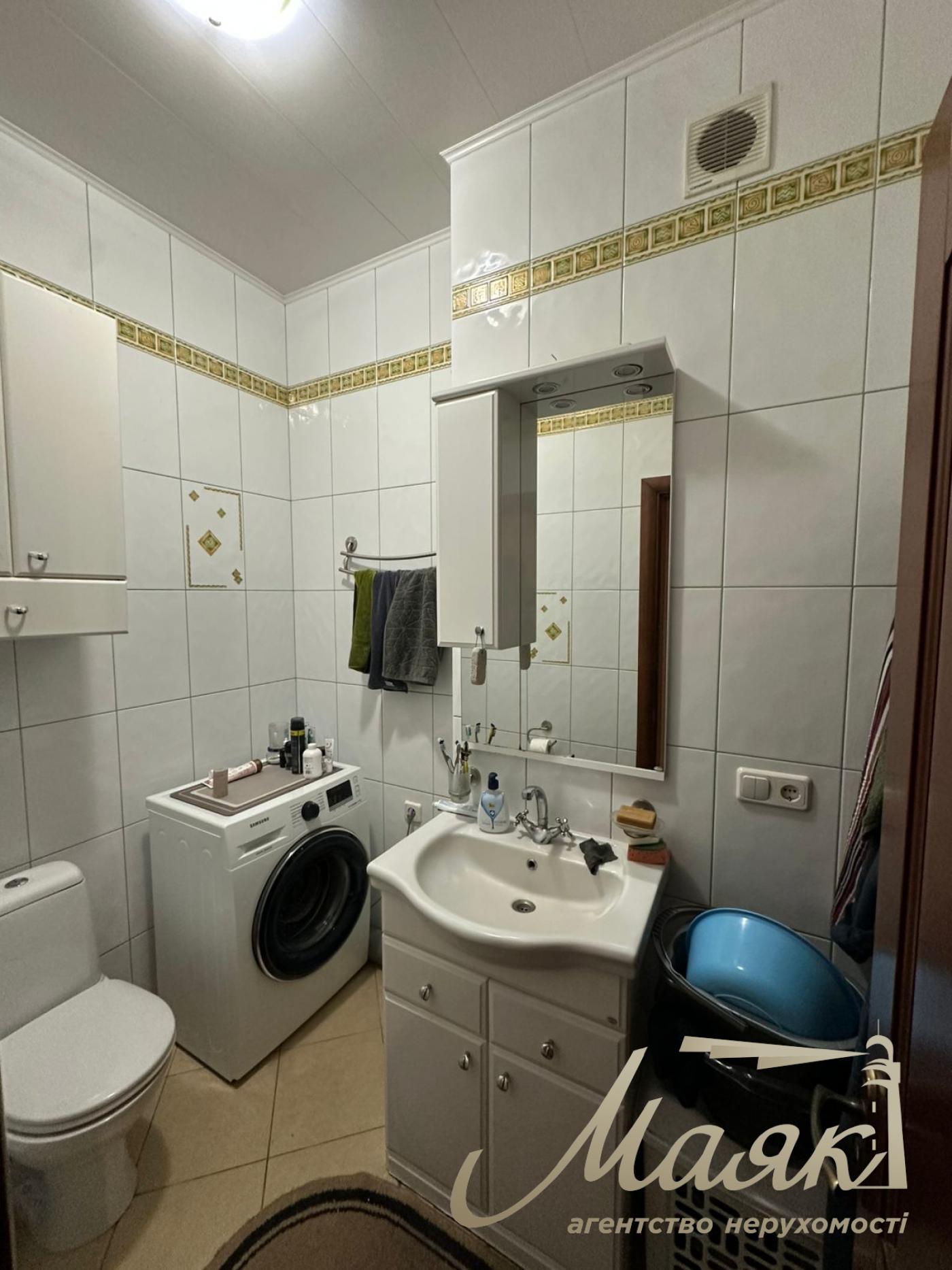 Продаж будинку з виходом на річку Конча-Заспа, Дамба. село Козин