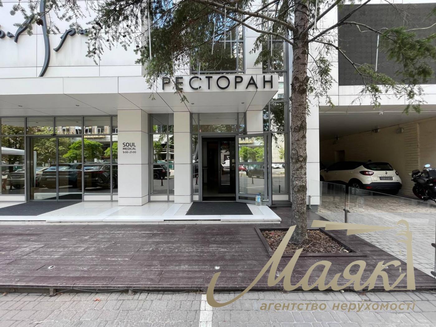 Оренда приміщення під кафе або ресторан 100м2 у центрі, вул. Антоновича