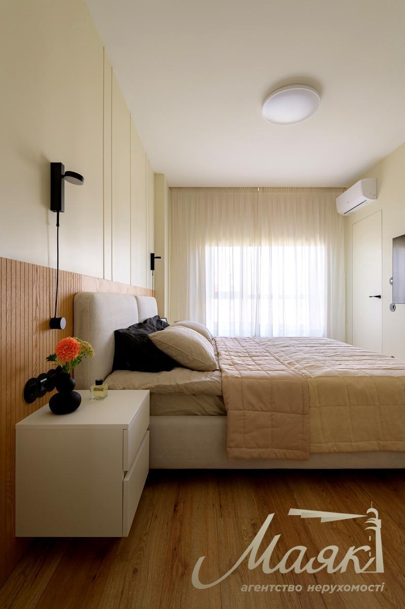 Продажа 3-комнатной квартиры в ЖК Республика, Братьев Шеметов ул., 9