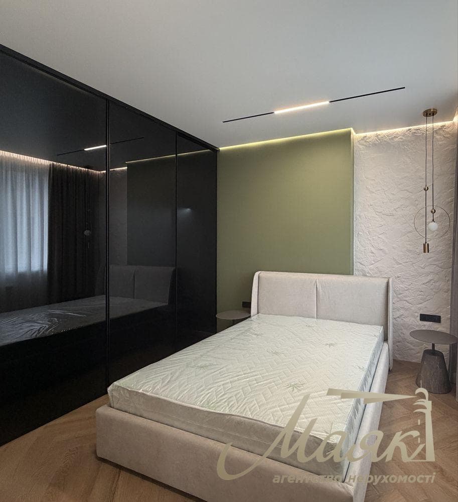 Продаж 1-кімнатної квартири в ЖК Delmar (57 м) на вулиці Верхогляда, 14А, Печерський район