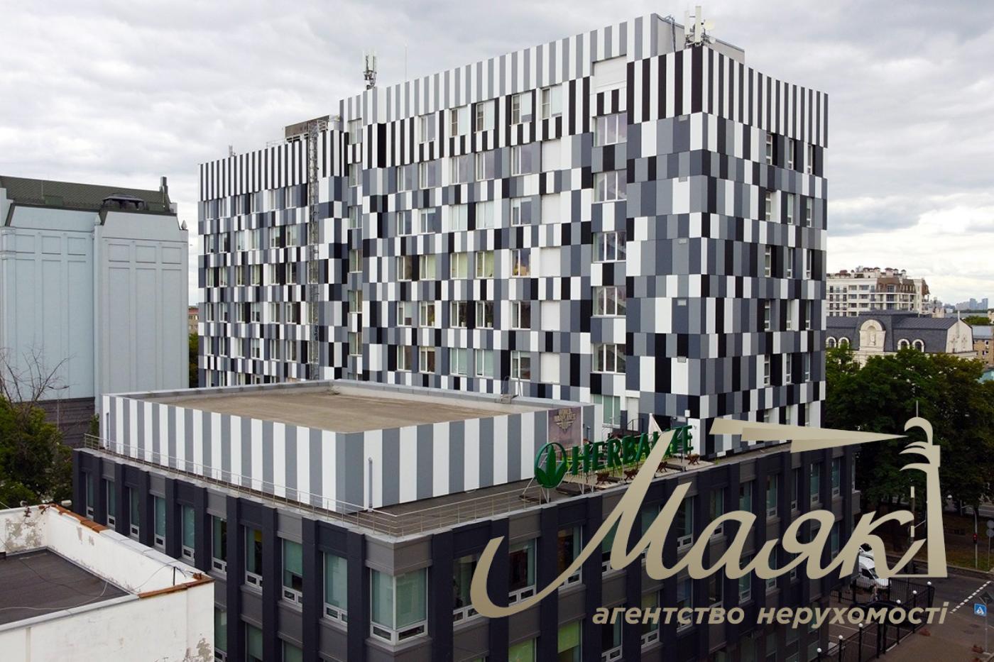 Аренда офиса 540 м² в БЦ «Домино», Подол