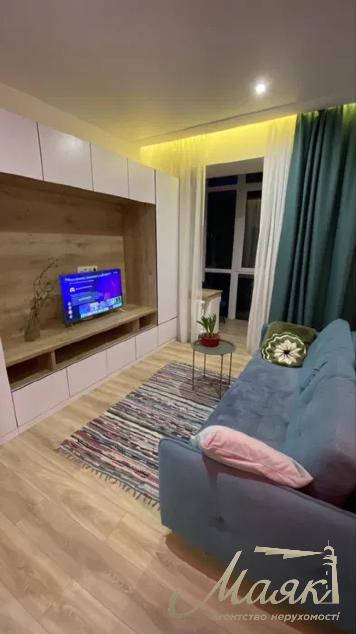 Rent 2 k apartment 50 m², John McCain St., Pechersk