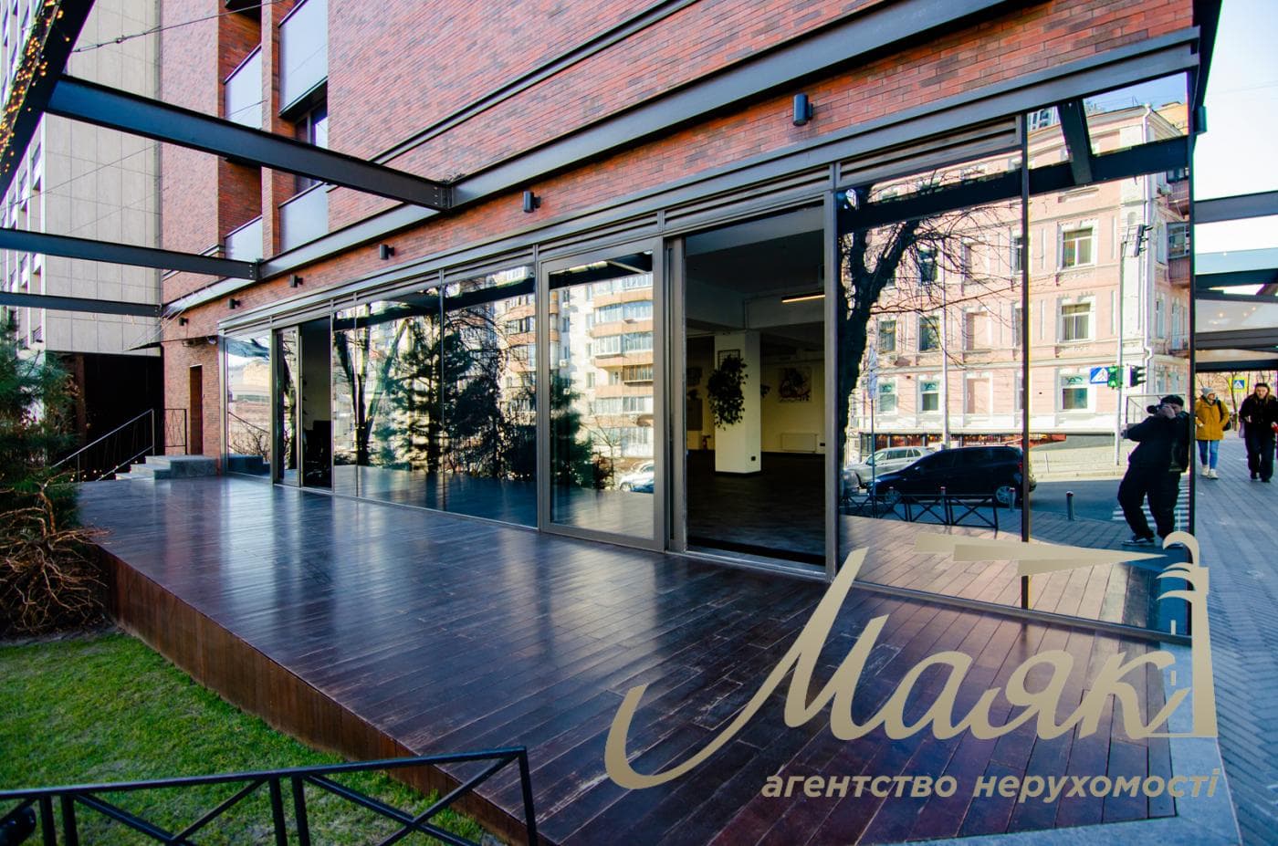 Commercial space for rent (643 m²) in the Infinity Business Center, Saksaganskogo Street, Downtown, Kyiv