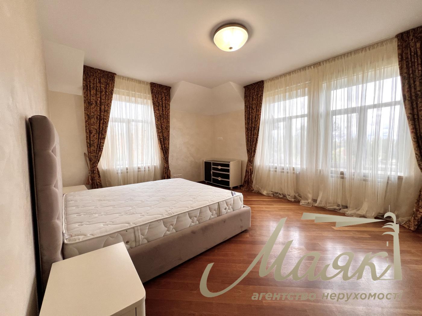 Оренда 2-х поверхової резиденції 430м2, Козин, Конча - Заспа