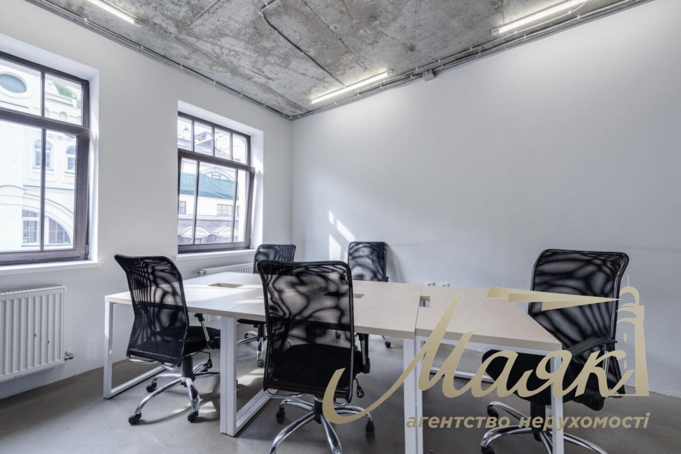 Rent office 130 sq.m. on Vozdvizhenska street 51, Podol