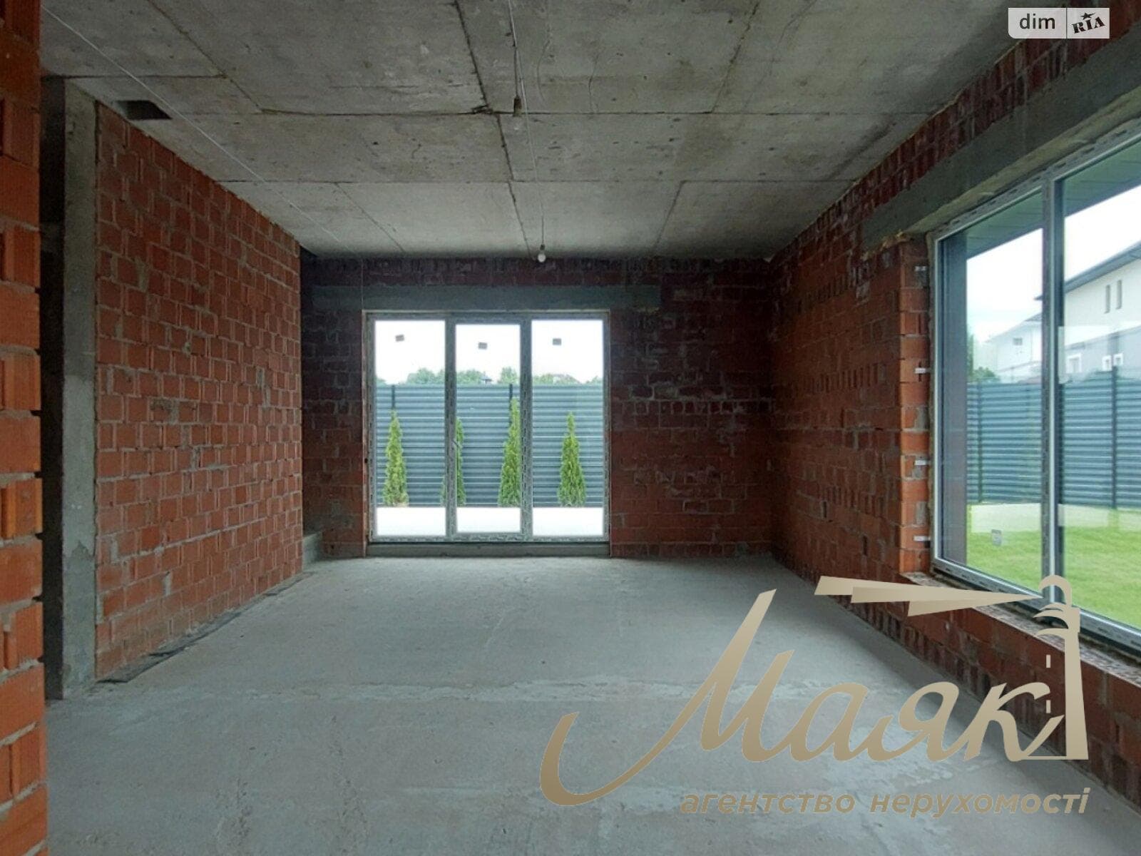 For sale 2 storey house with a plot of 5 hectares, 163 sq. m, 4 rooms, on Marshal Voroshilova St. - ID 33446966