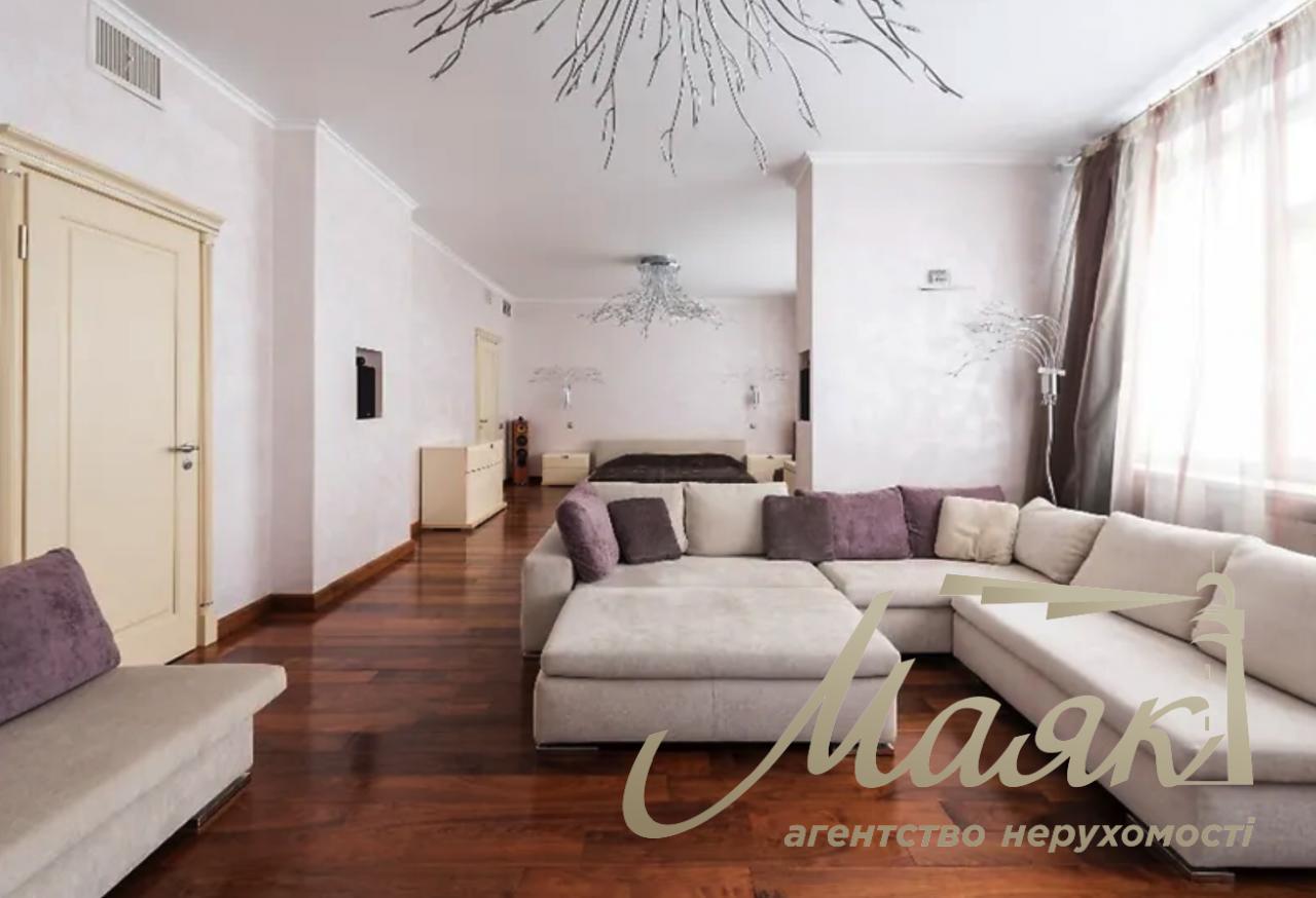 Sale of 4-room apartment Staronavodnitskaya 13 residential complex Volna