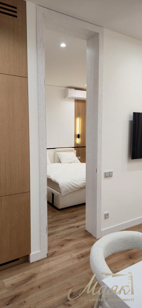 Продаж 2-х кімнатної квартири в ЖК Ярослав Град вул. Бульварно-Кудрявська (Воровського), 17-А