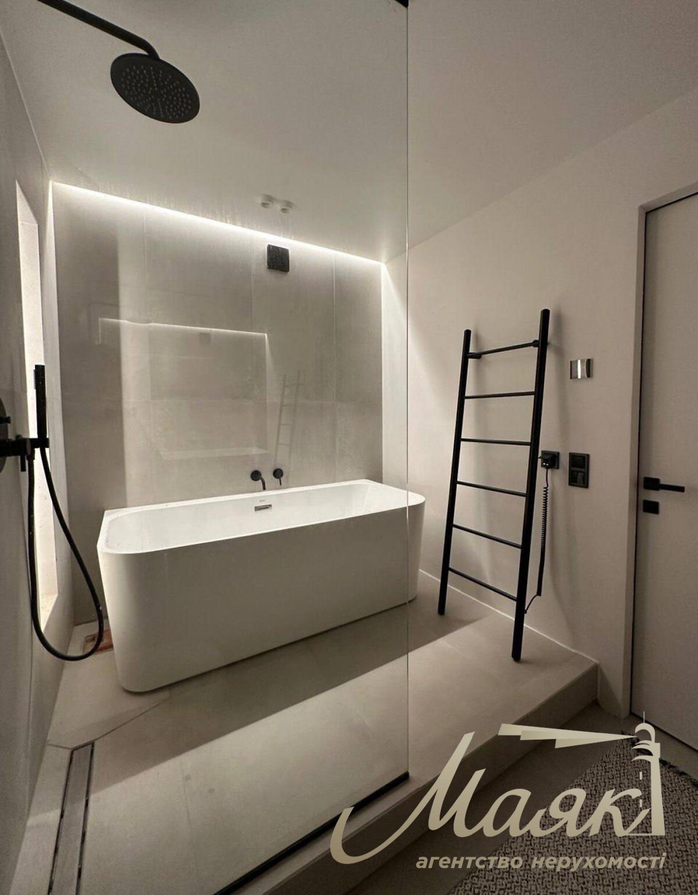 Аренда 3-комнатной квартиры 100м2 Liko-grad Perfect Town ул. Михаила Максимовича 32А