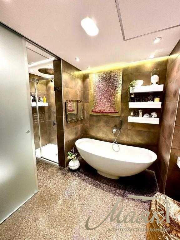 For sale 4-room apartment, 178 m², 13/2, Shelkovychnaya str., Lipki, Center, Kyiv