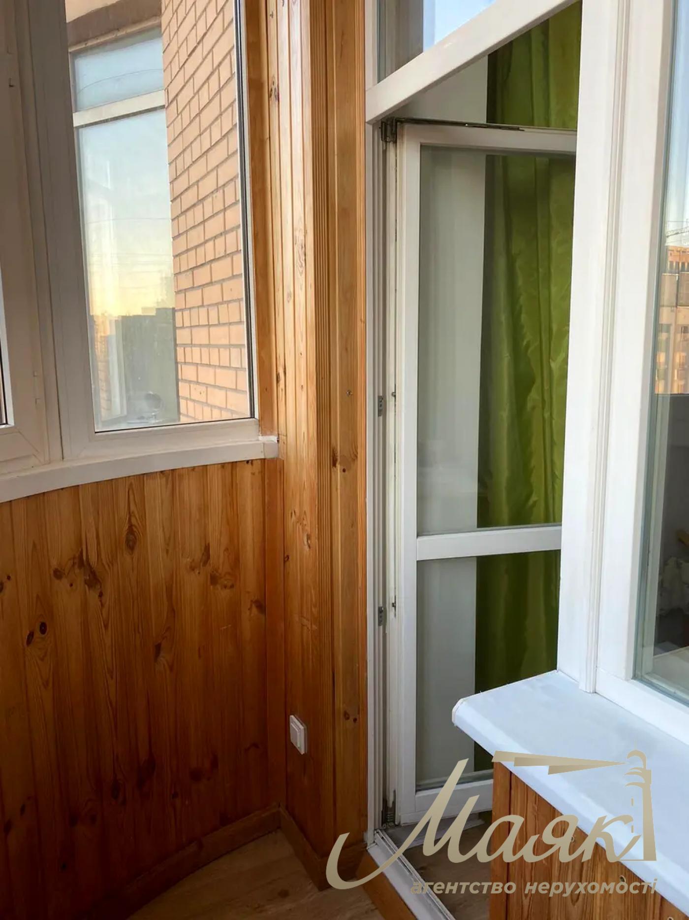 Оренда 3х кімнатної квартири, провулок Лабораторний, Печерський район