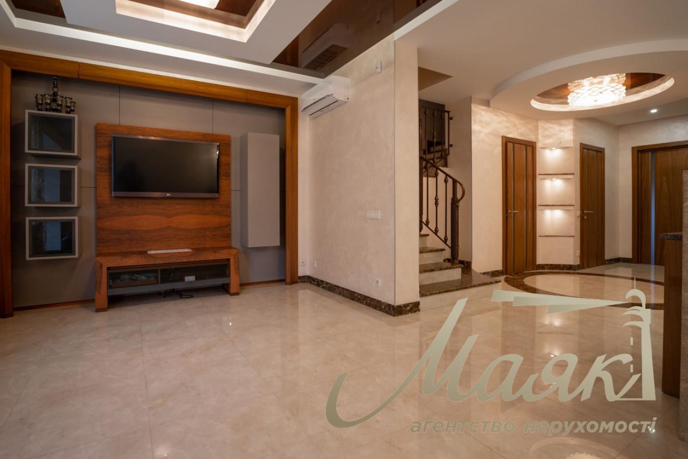 Продаж будинку/таунхауса 200м2 Оболонь, Київ