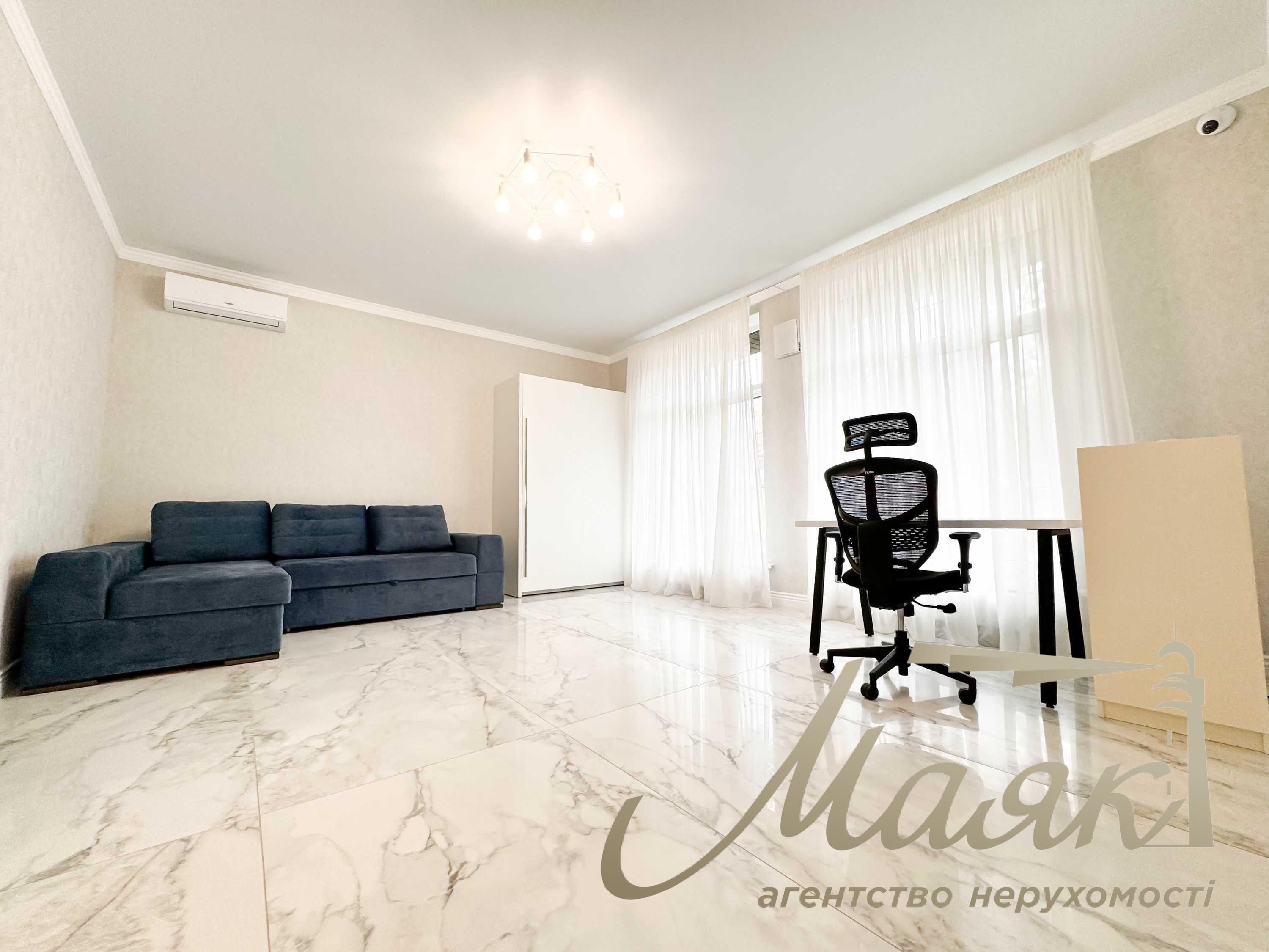 Продаж будинку лісова Буча, з ремонтом 220 м, 10 соток, басейн