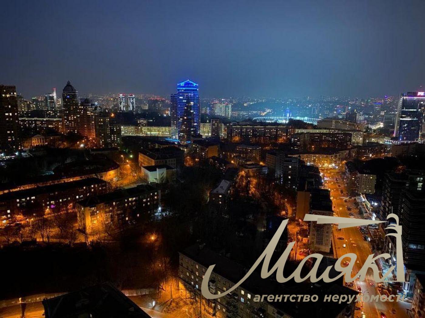 Office for rent 133 sq.m. in Residential Complex Carnegie Tower, Pecherskiy r-n.