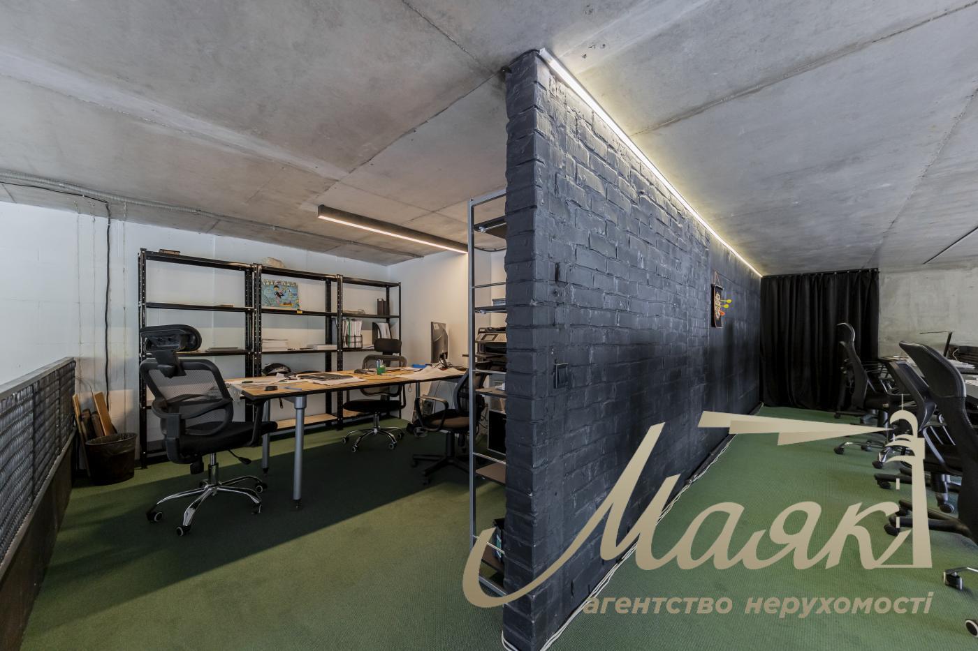 Sale of commercial premises 160 m2 in residential complex Prestige Hall, Tyutyunnika 37/1, Center