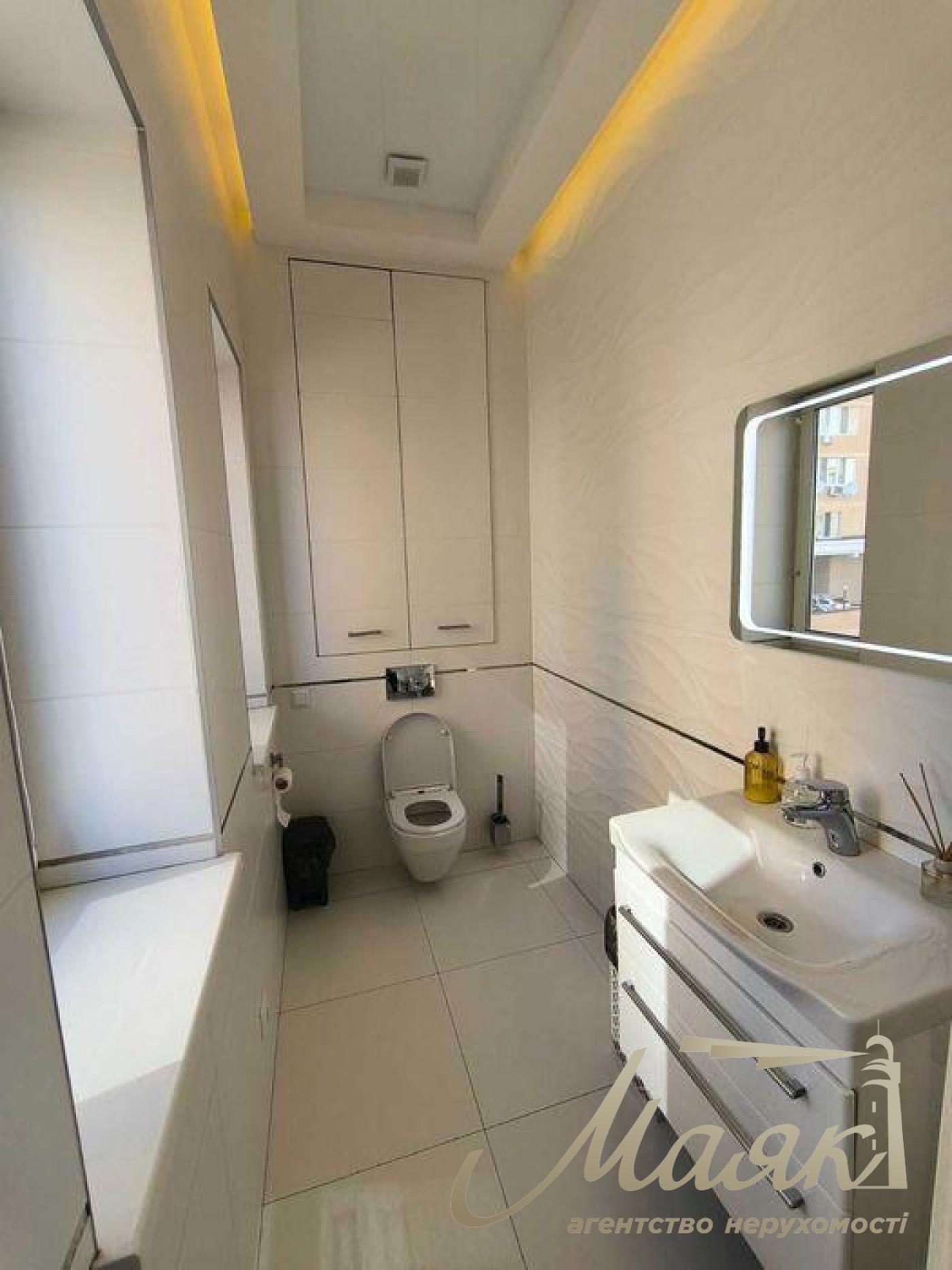 Office for rent 96m2 on Barbusa street 5-A, Olimpiyskaya Street