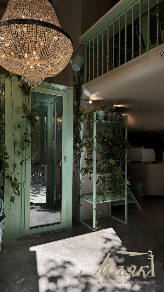 Оренда кафе, бару. Володимирська 69