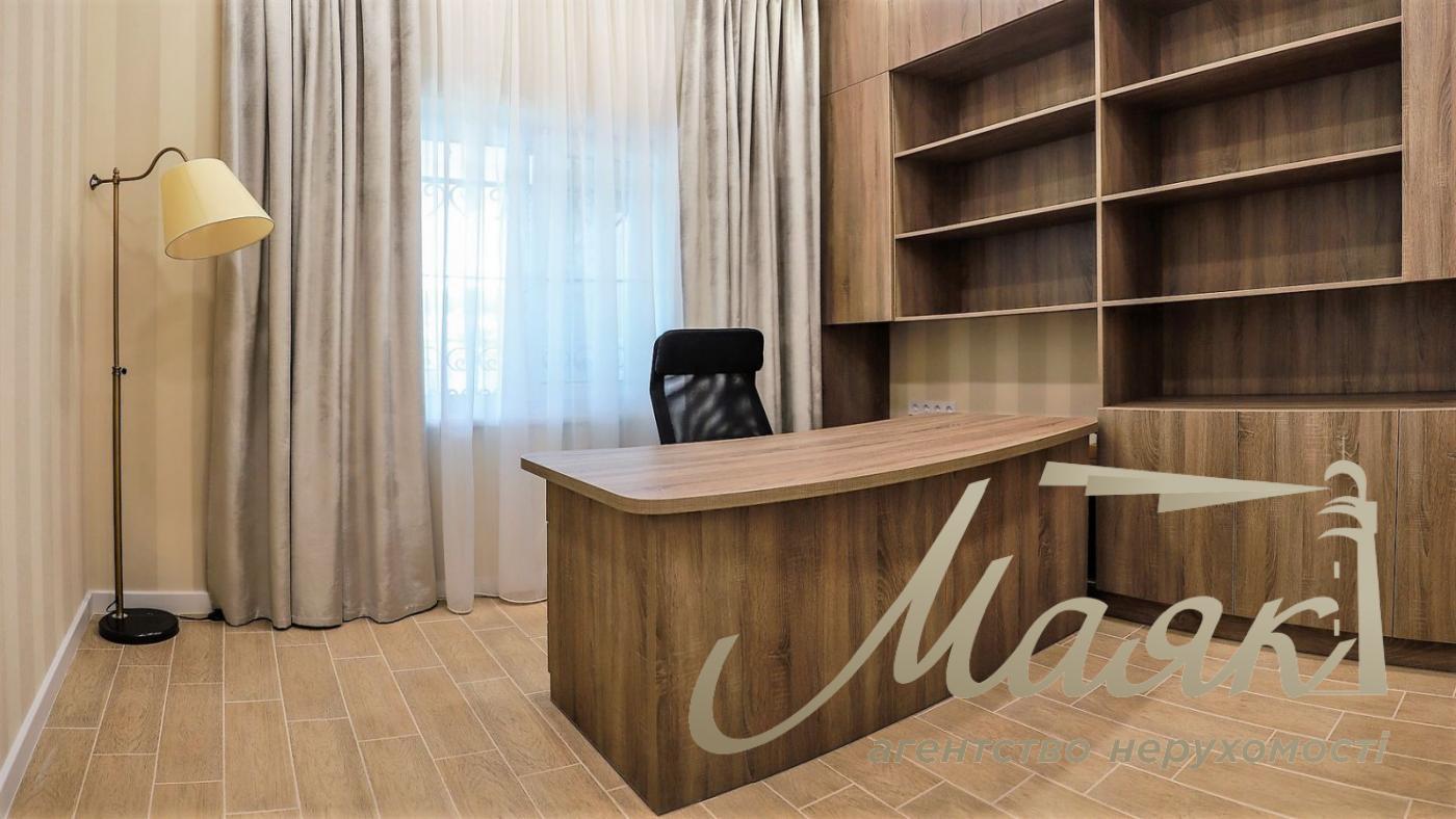 Оренда будинку єврокотеджу 650м2 у Пущі Водиці, село Горенка.