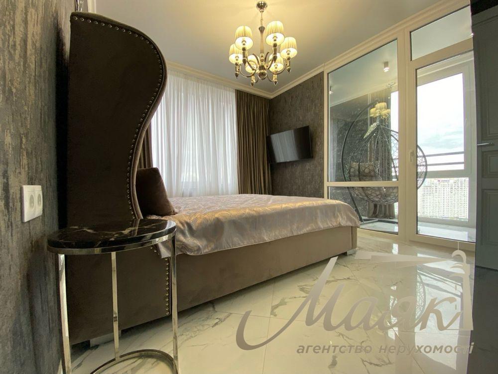 Продаж 2-к квартири 66м2, ЖК "Seven", Дніпровська Набережна 20 А.