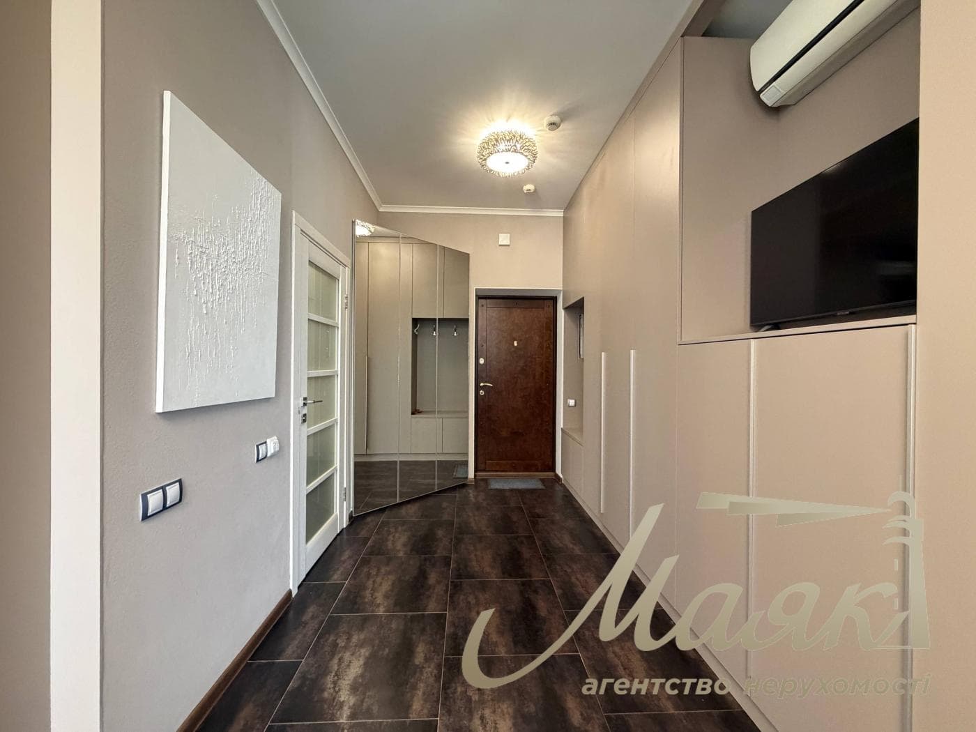 Оренда 2-кімнатної квартири в ЖК «Бульвар Фонтанів», 60 м², Печерський район, Київ