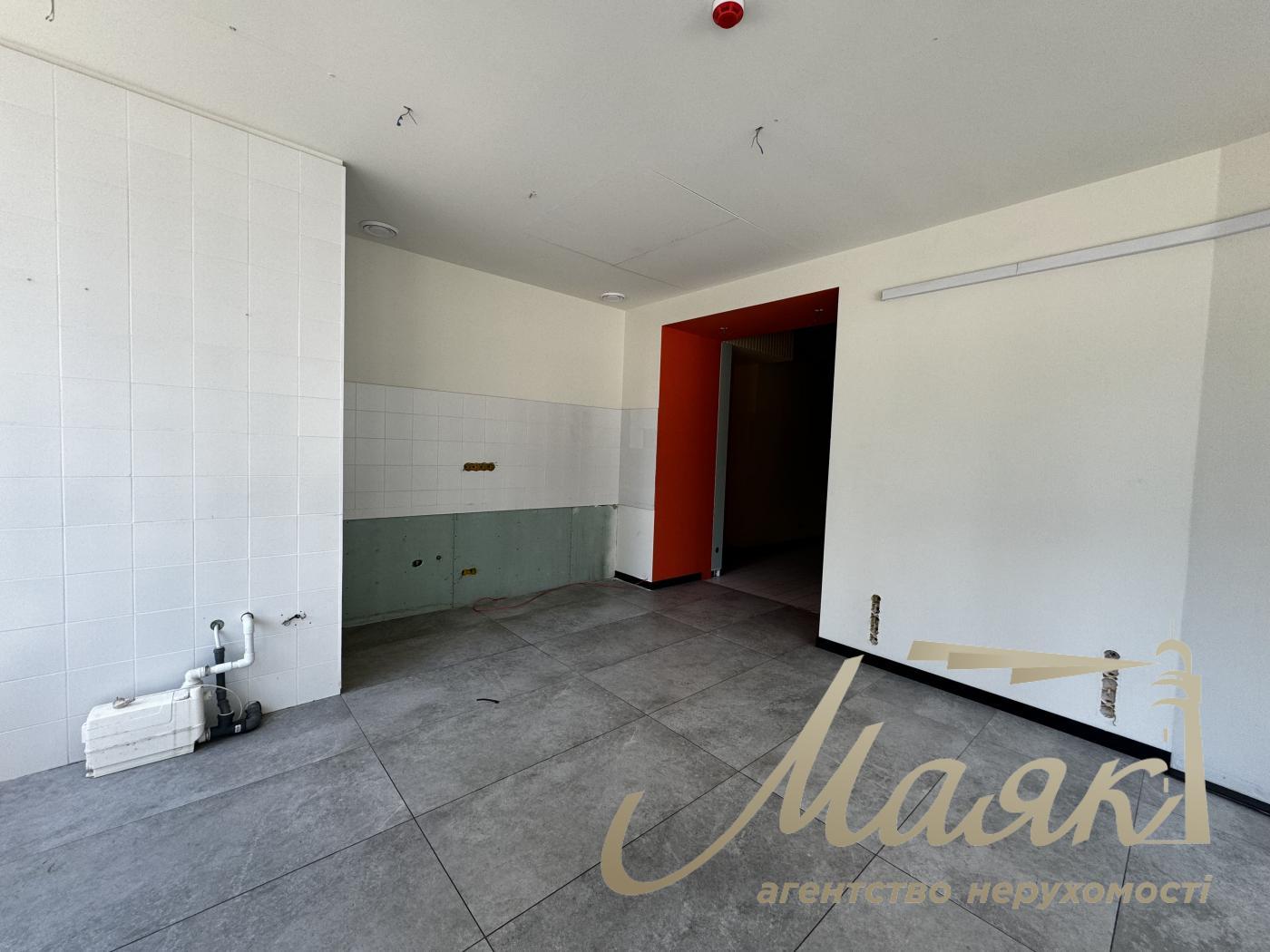 Lease of front commercial premises Residential Complex Novopecherskie Lipki